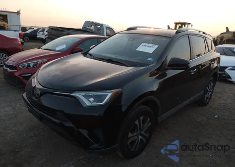 2017 Toyota Rav4 Le z USA, uszkodzony, nr VIN 2T3ZFREV6HW365045